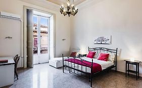 Una Piccola Luna - Sicilian Mood Collection